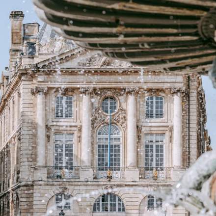L’histoire du Gabriel, Restaurants Bordeaux place de la Bourse
<div>
<div class="gtx-trans-icon"> </div>
</div>