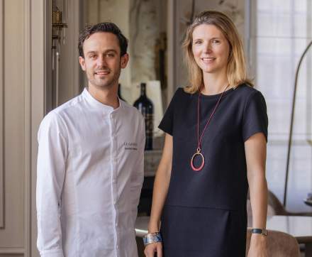 Chef Bertrand Noeureil et madame de Boüard Rivoal, L’histoire du Gabriel, Restaurants Bordeaux place de la Bourse