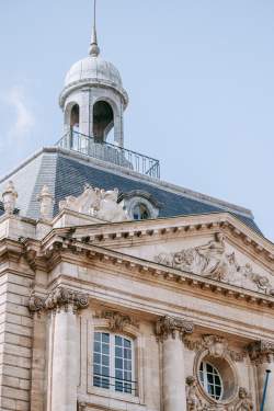 Le Gabriel, place de la Bourse