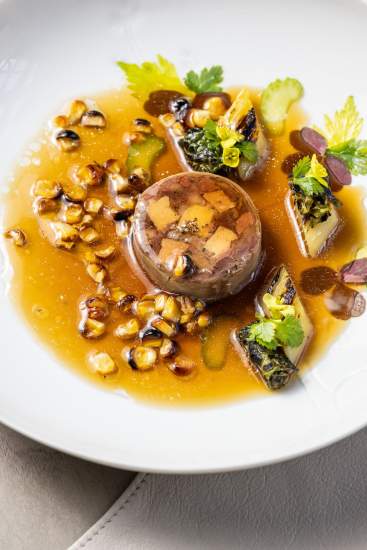 Cou Farci "Belle Basse-cour", L’Observatoire du Gabriel · Restaurant Gastronomique étoilé Bordeaux